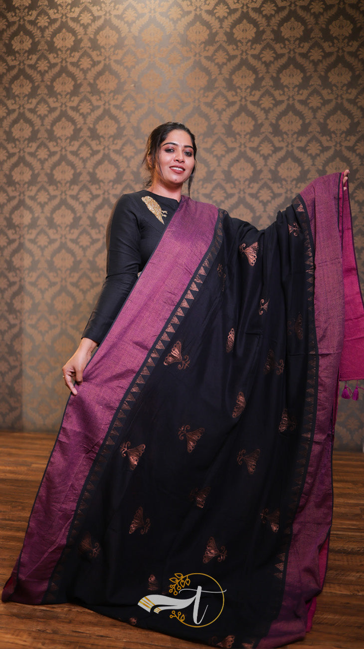 Zari Emb Stripes Border