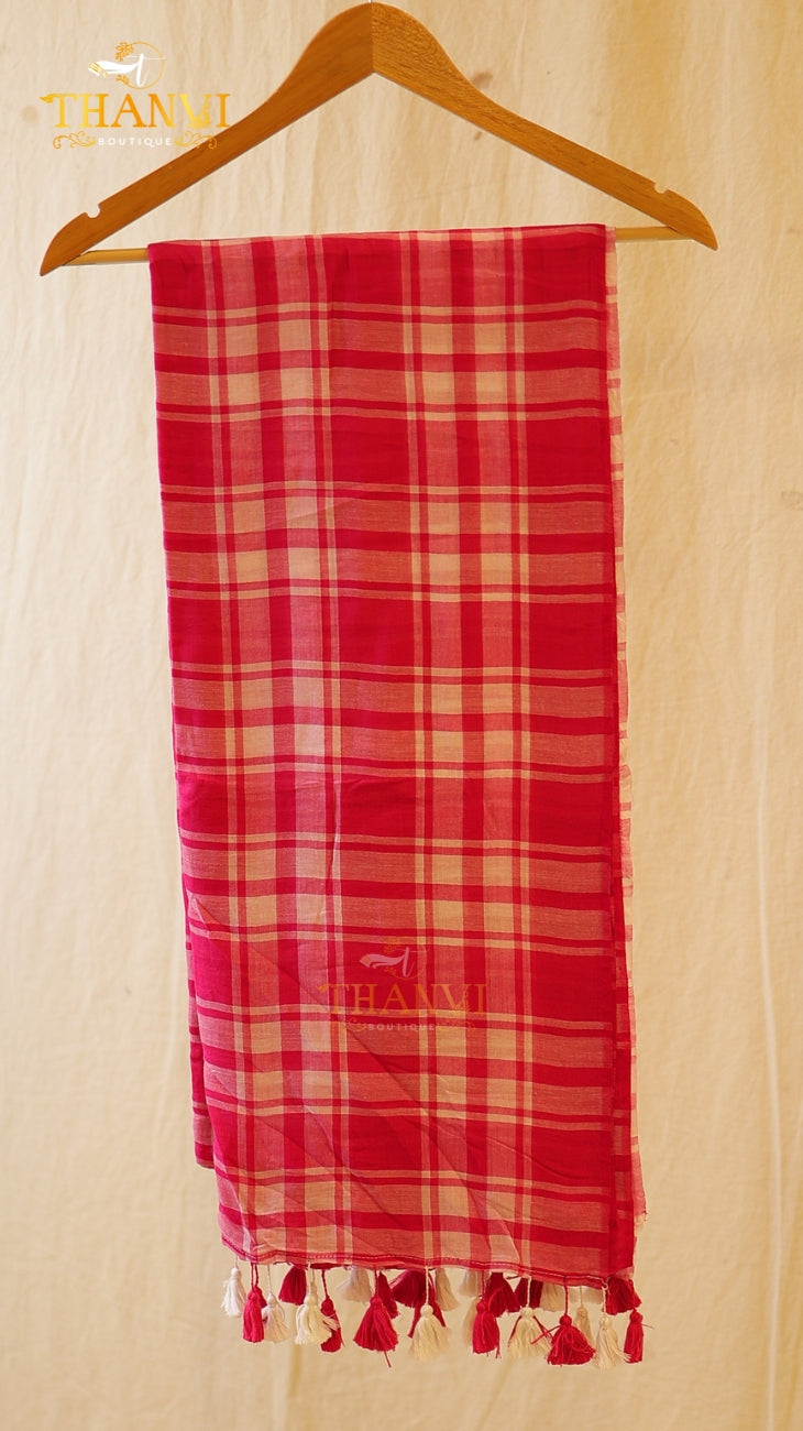 Popstick checks saree