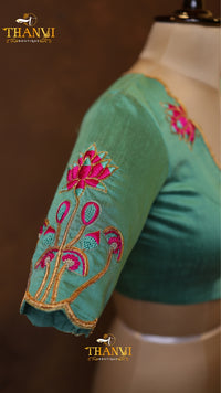 Scallop Neck Floral Aari Work Blouse