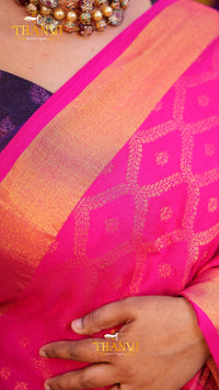 Tissue Jacquard Print