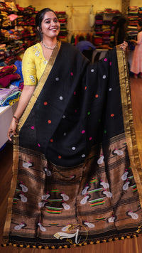 Metallic Pallu Jamdani Linen
