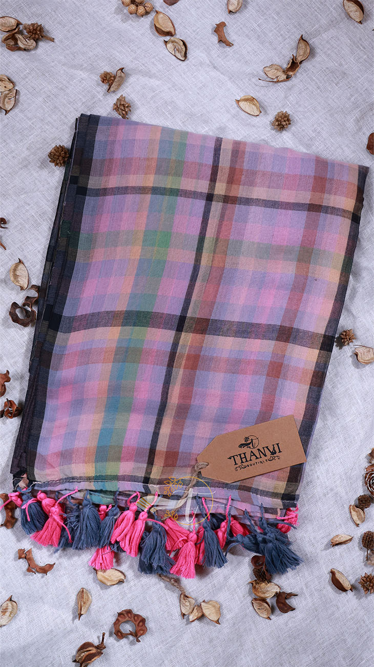 Popstick Checks Saree