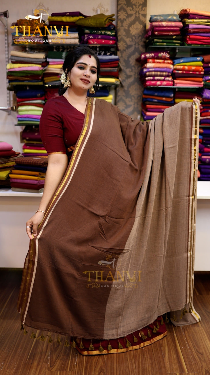 String Border Saree