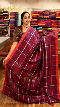Checks Linen Saree