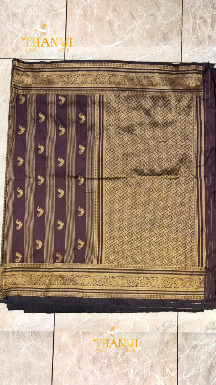 Golden Zari Border Saree