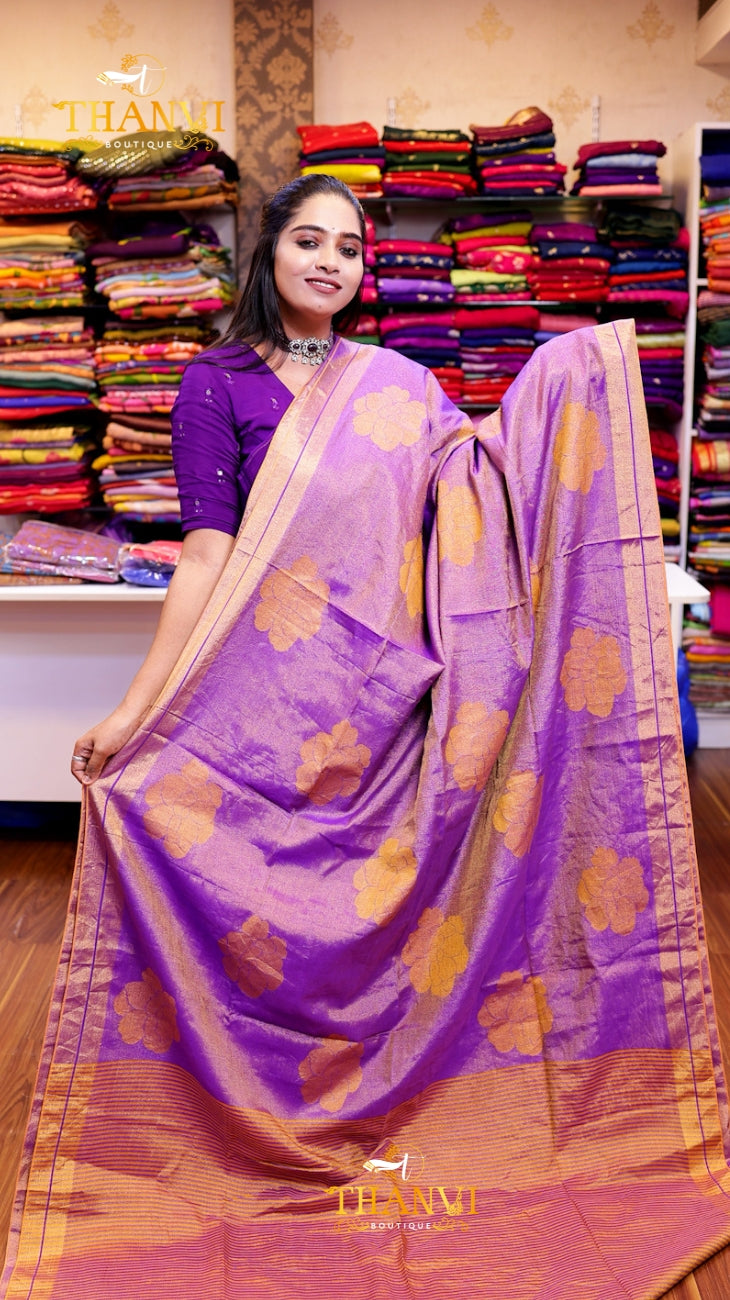 Premium Linen Saree