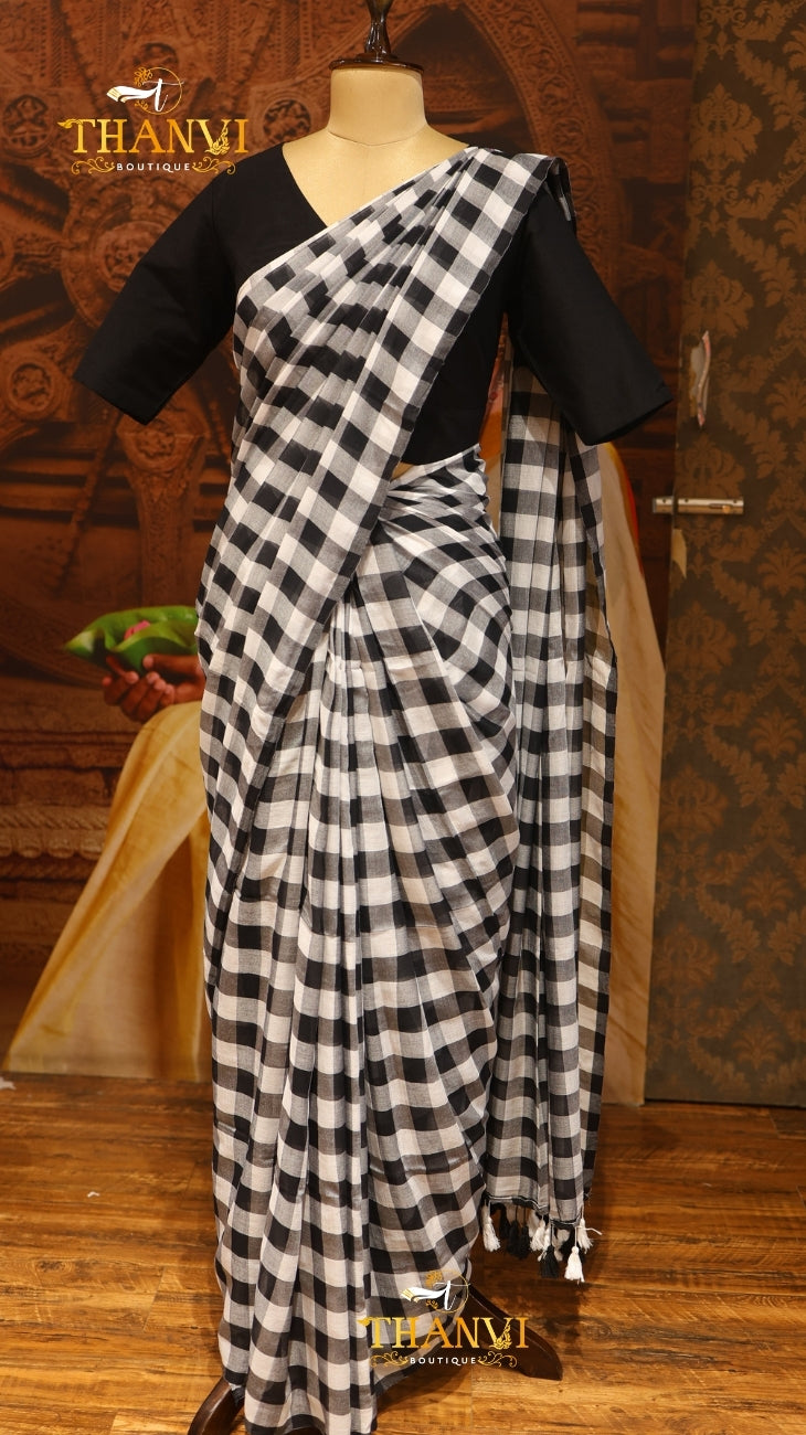 Classic Checks Saree