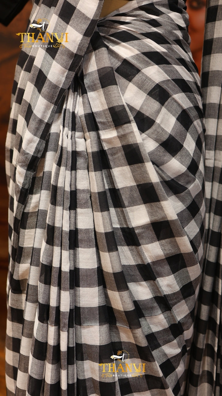 Classic Checks Saree