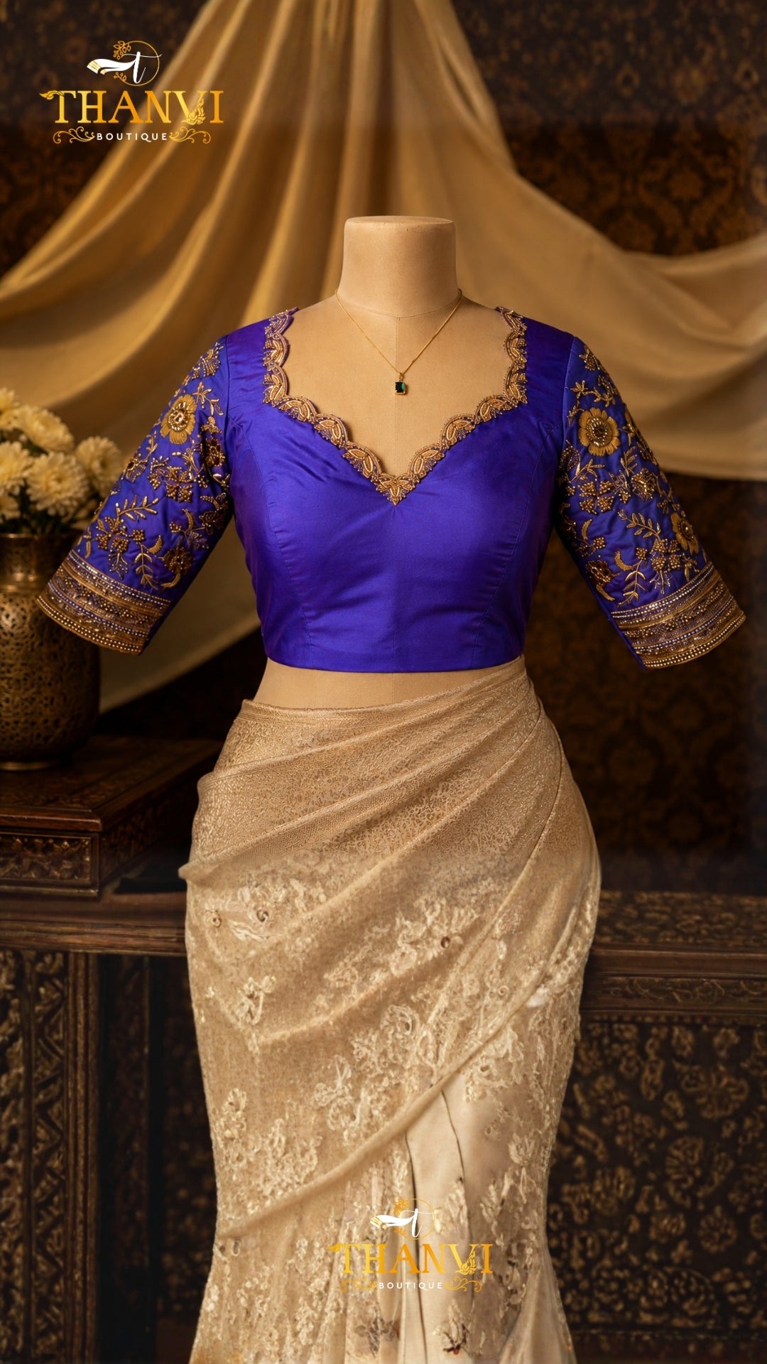 Scallop neck aari blouse