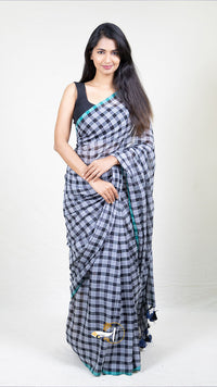 Popstick Checks Saree