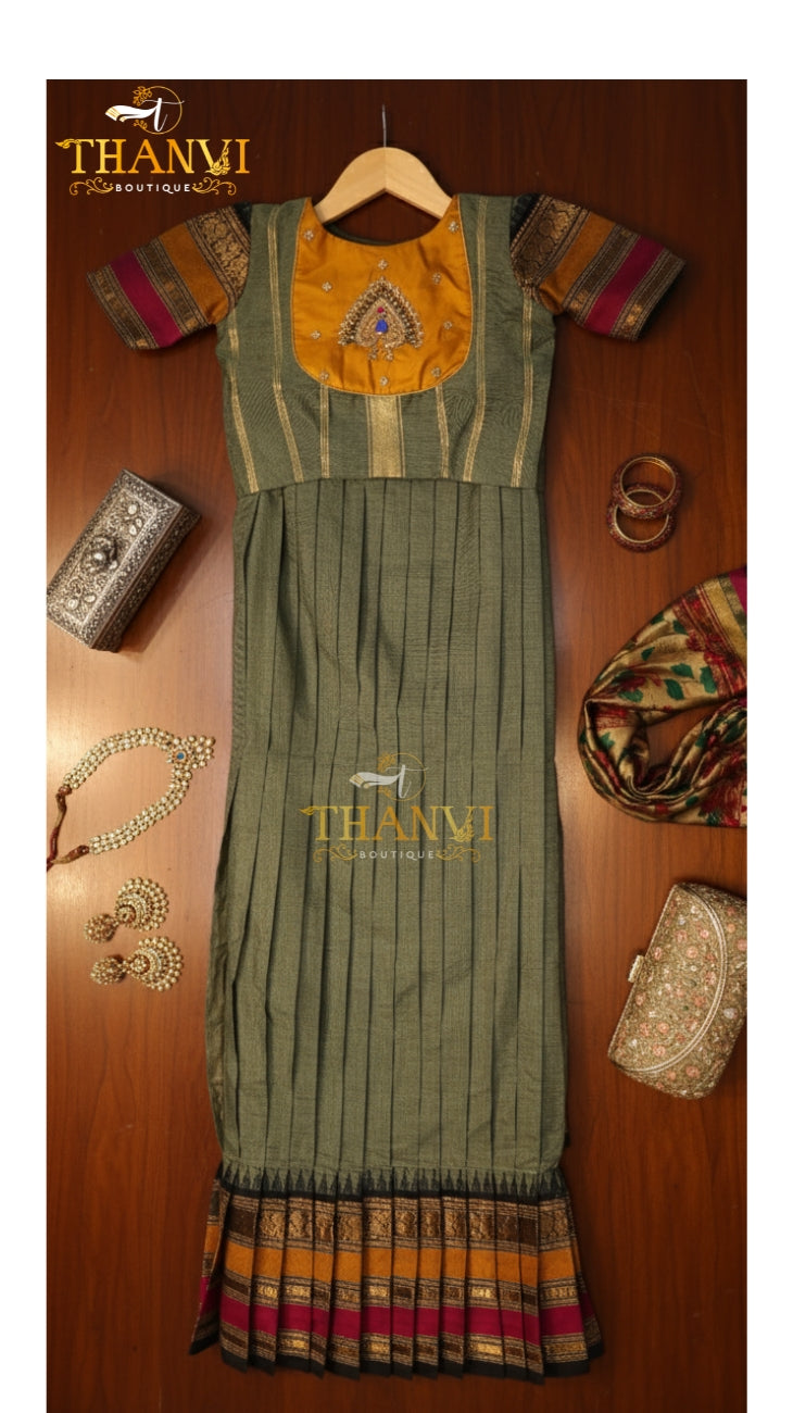 Hand Work Maheshwari Cotton Dress