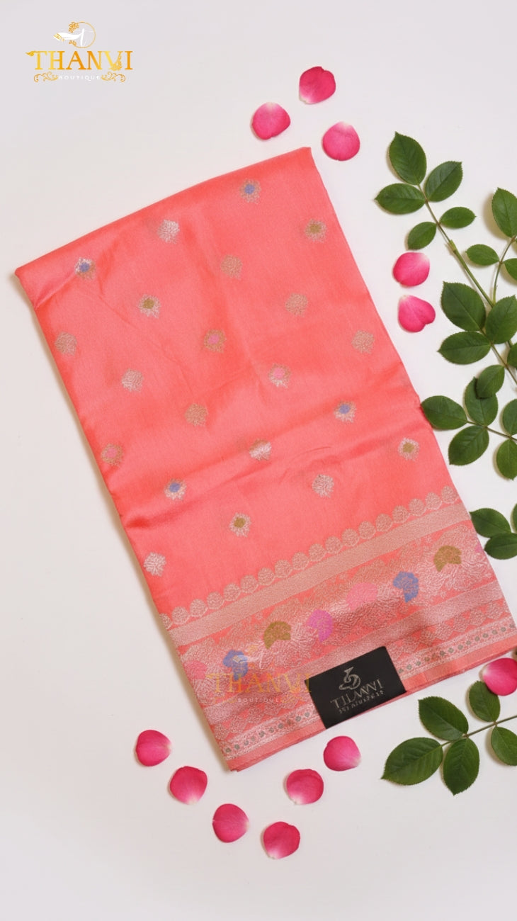 Russian Self Figar Border