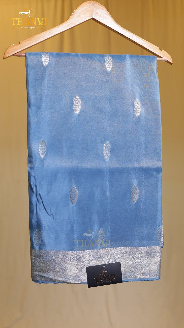 Russian Self Figar Border