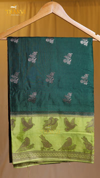 Russian Self Figar Border