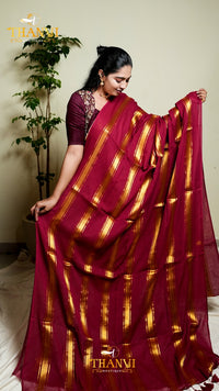 String border Saree