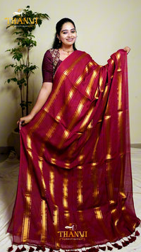 String border Saree