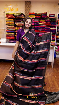 Wave Painted Saree