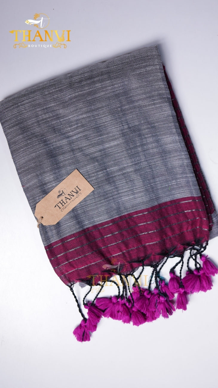 Stripes 100 Counts Saree